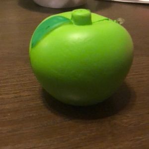 Slow rising apple squishy!